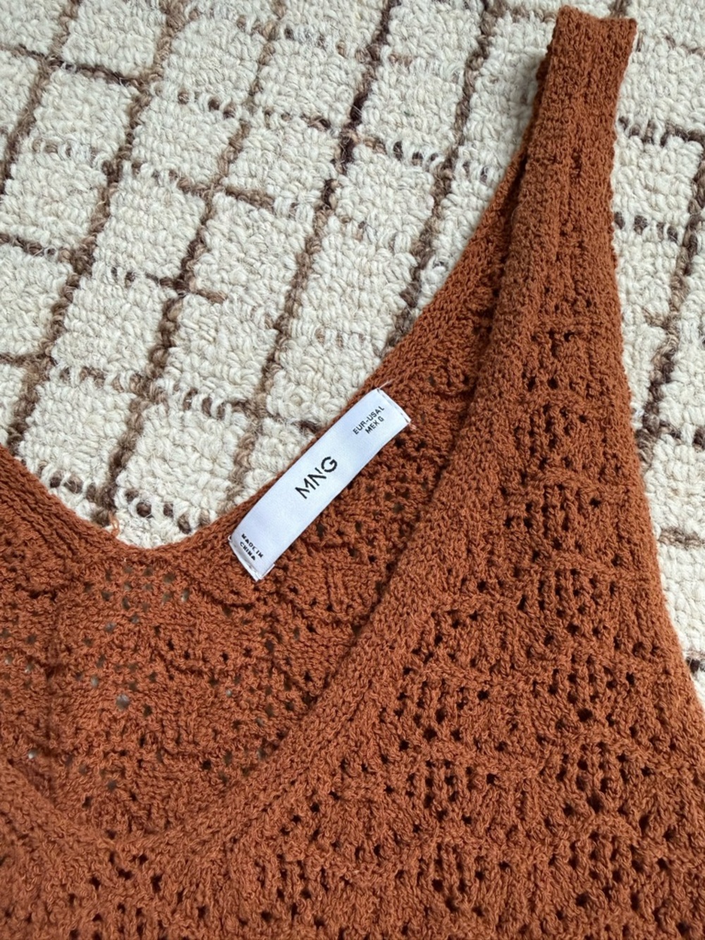 Mango Knit Tank Top - Picture 3 of 5